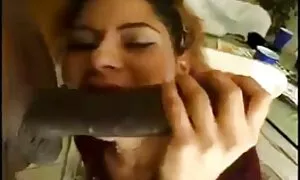 Latina MILF anyonka  ...