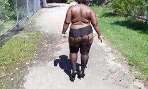 19 pt, bbw iyafiita  ...